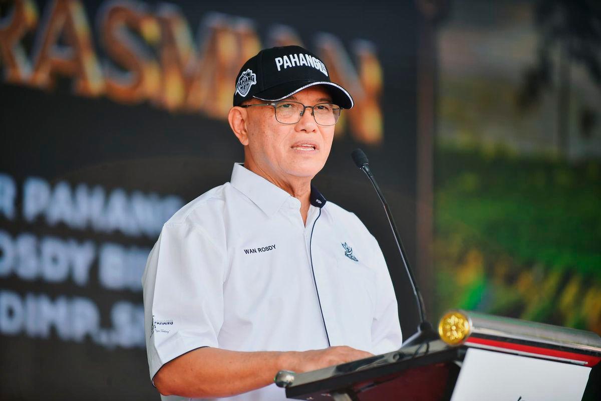 Menteri Besar Datuk Seri Wan Rosdy Wan Ismail. Gambar Kredit: Wan Rosdy Wan Ismail / Facebook.