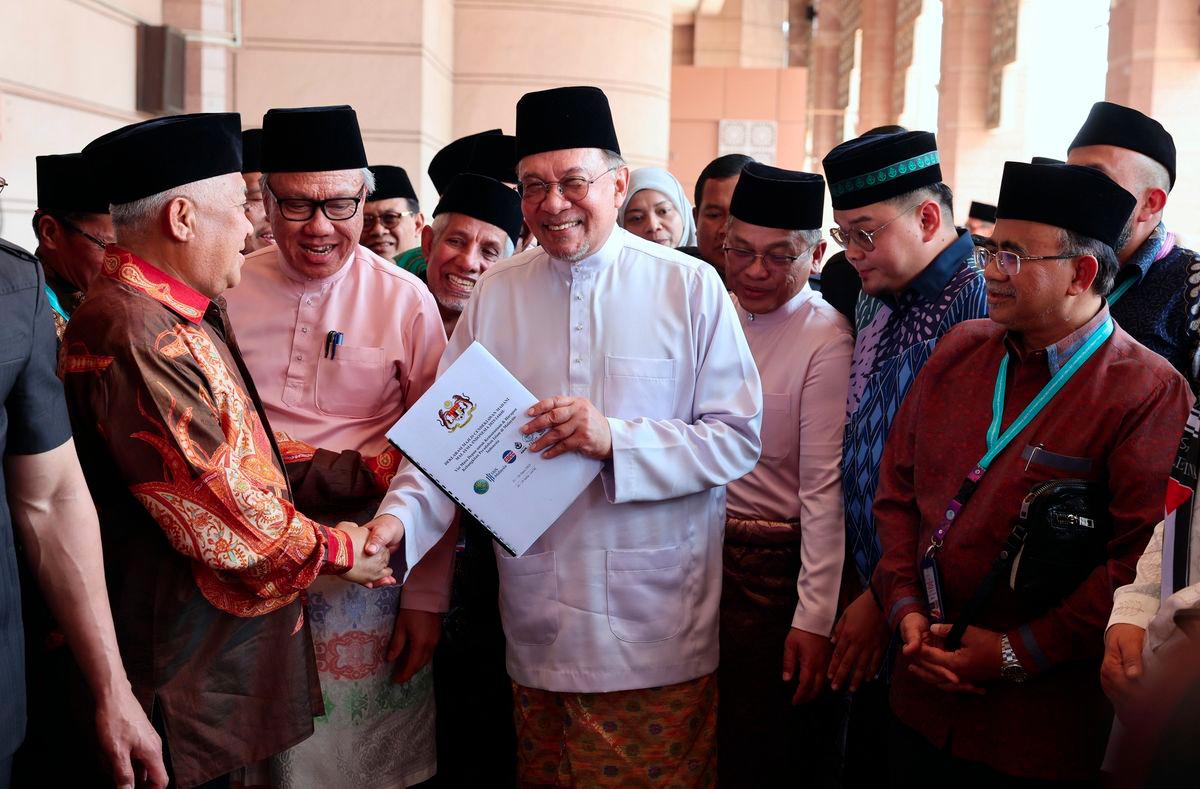 BERNAMAPIX