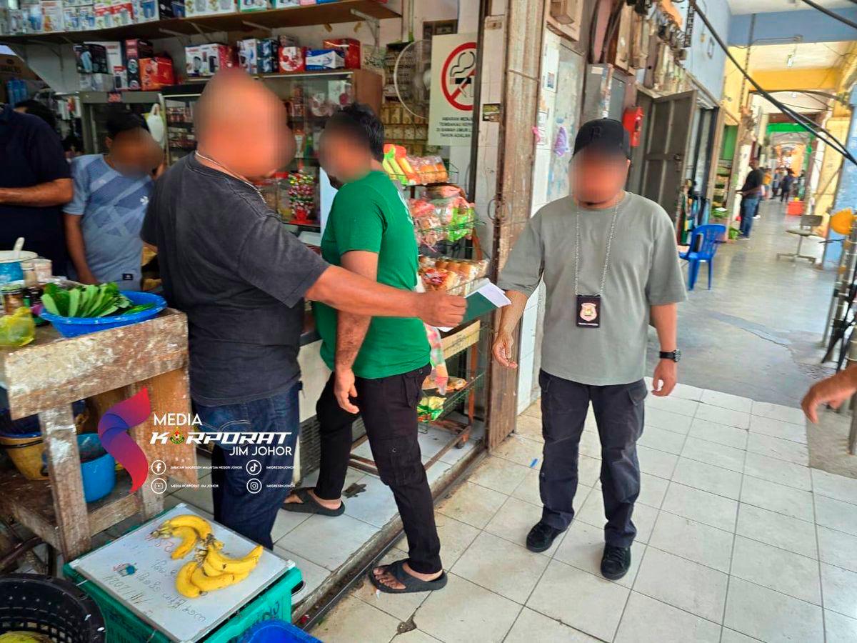 Kredit: Jabatan Imigresen Malaysia Negeri Johor / Facebook