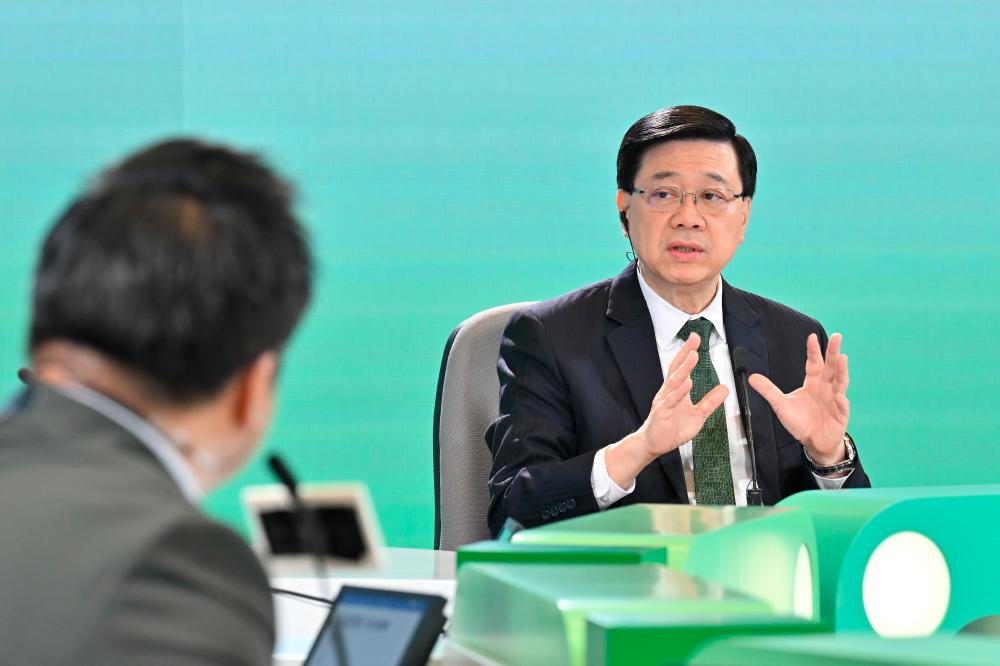 Hong Kong SAR’s Chief Executive John Lee attended a joint radio phone-in programme to answer questions about the 2024 Policy Address.