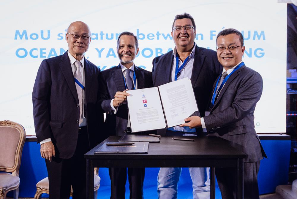 HKVAX, Fórum Oceano, and Yacooba Labs representatives sign MoU for Blue Economy STO project. From left to right: Dr. Ambrose So, President of the International Forum for Clean Energy (Macau), Carlos Costa Pina, President of Fórum Oceano, Mauricio Marques, Founder and CEO of Yacooba Labs, and Dr. Anthony Ng, Co-Founder and CEO of HKVAX. Photo credit: © Leonardo Pinheiro/Zenite Photos