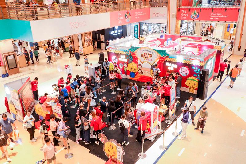 $!Image 1: The “Beijing Tong Ren Tang Stroke Prevention Campaign 2024: Tong Ren A-Maze-ing Health Tips” was held at TKO Plaza, attracting a large crowd and creating a lively atmosphere.