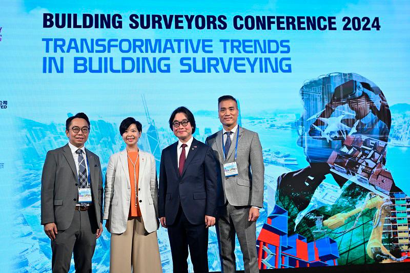 Ms HO Wing-yin, Winnie, JP, Secretary for Housing, HKSAR Government (second from left); Sr LAM Ka-fai, Francis, President of The Hong Kong Institute of Surveyors (second from right); Sr LEE Hoi-tat, Nathan, Chairman of The Hong Kong Institute of Surveyors Building Surveying Division (right); and Sr LAU Cheuk-kit, Paul, Chairman of the Organising Committee of the Building Surveyors Conference 2024(left), convenes at The Hong Kong Institute of Surveyors Building Surveyors Conference 2024, sharing valuable insights and expertise.