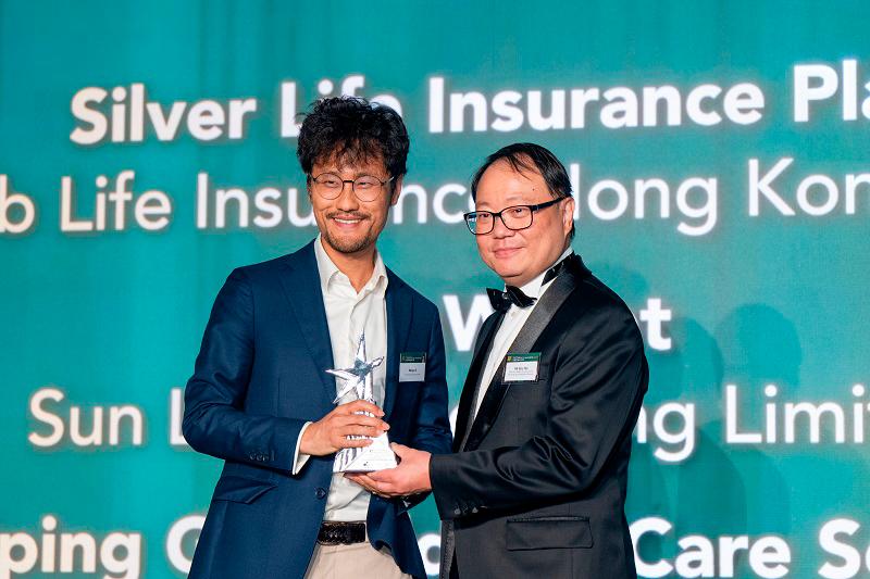 $!Mr. Wenyu Ji, Chief Customer Proposition Officer and Product Strategy, North Asia, Chubb Life Hong Kong, received the ‘Most Innovative Product/Service Award – Life Insurance’ at the Hong Kong Insurance Awards 2024.