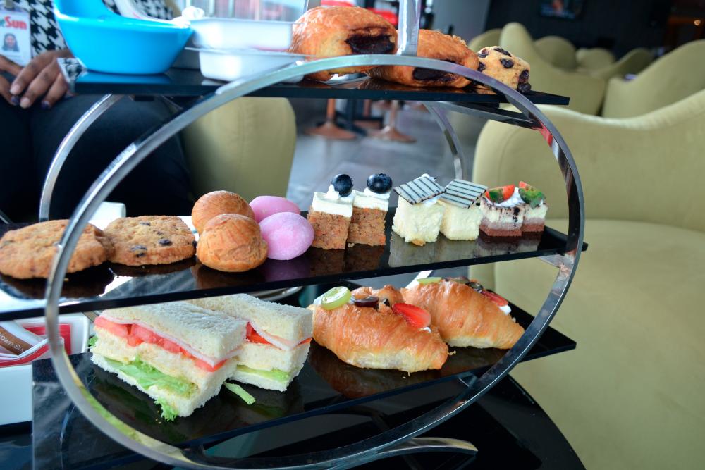 $!The gracious menu of the afternoon tea at the Satellite Restaurant &amp; Bar. – HAZIQUE ZAIRILL/THESUN