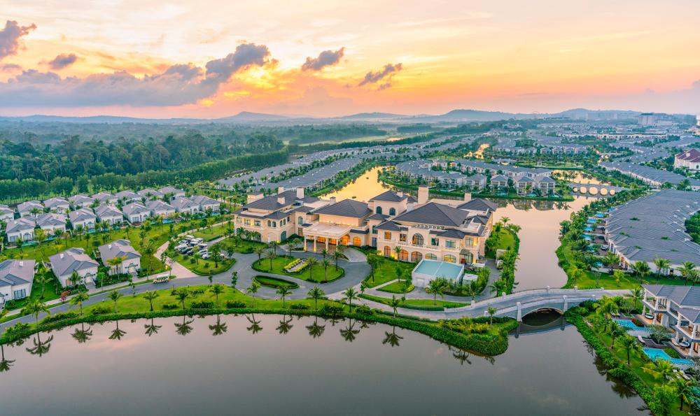 Vinpearl was recently recognized as one of the “Top 3 Strongest Brands” in Southeast Asia by Brand Finance, a leading global brand valuation firm.