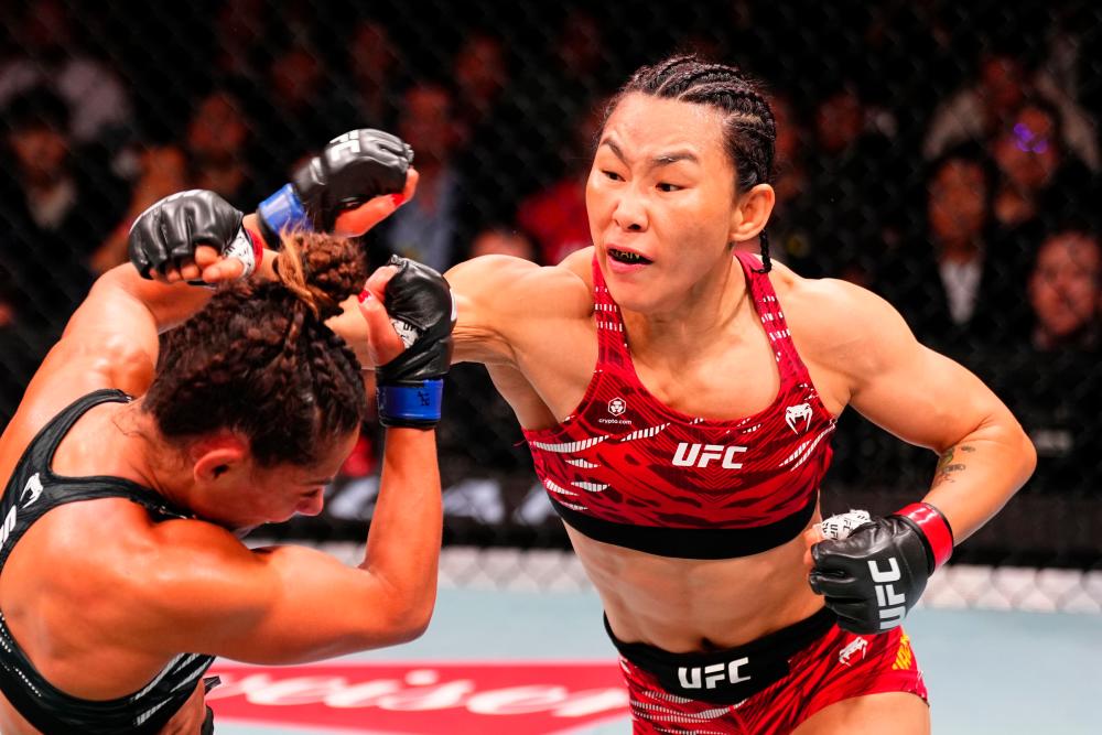 $!In the co-main event, former UFC women’s strawweight title challenger and No.2 ranked Yan Xiaonan reignited her championship quest by defeating surging phenom and No.9 ranked Tabatha Ricci.