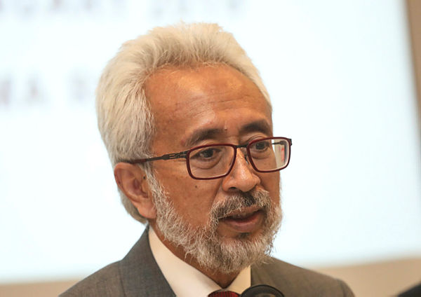 Deputy Minister of Housing and Local Government Senator Datok Raja Kamarul Bahrin Shah — Sunpix by Asyraf Rasid