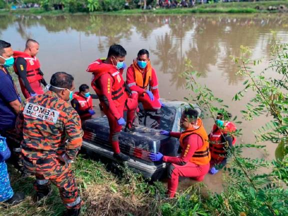 - Utusan Malaysia pic