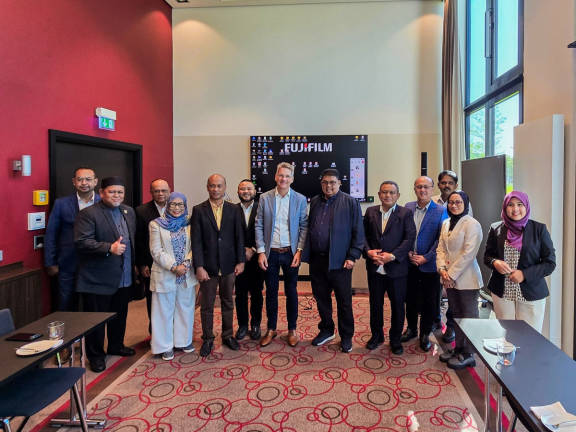 Melaka Chief Minister Datuk Seri Ab Rauf Yusoh during an official state delegation visit to Fujifilm Healthcare, which included the presence of Ulf Neumann, regional sales manager of Fujifilm Healthcare Germany. - (Credit - Ab Rauf Yusoh / Facebook)