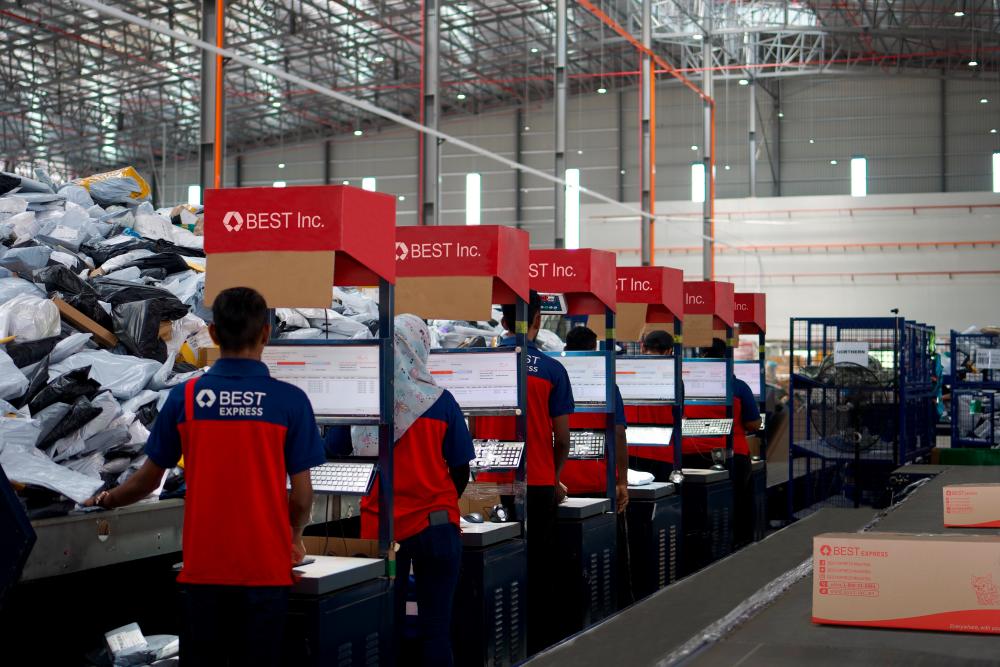 In just five years, BEST Inc Malaysia has expanded its operations into five thriving business verticals, establishing itself as a cornerstone of efficiency and excellence in Malaysia’s logistics ecosystem.