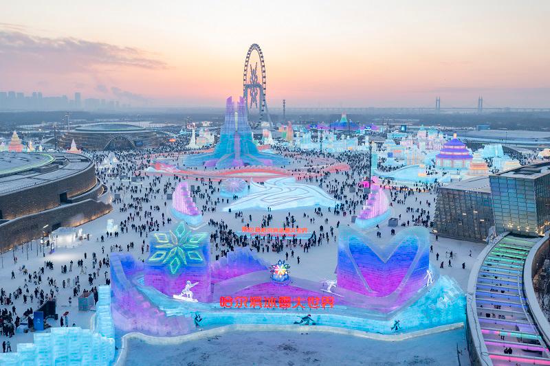 An aerial drone photo shows a view of the Harbin Ice-Snow World in Harbin, northeast China’s Heilongjiang Province, Dec. 21, 2024. (Xinhua/Xie Jianfei)