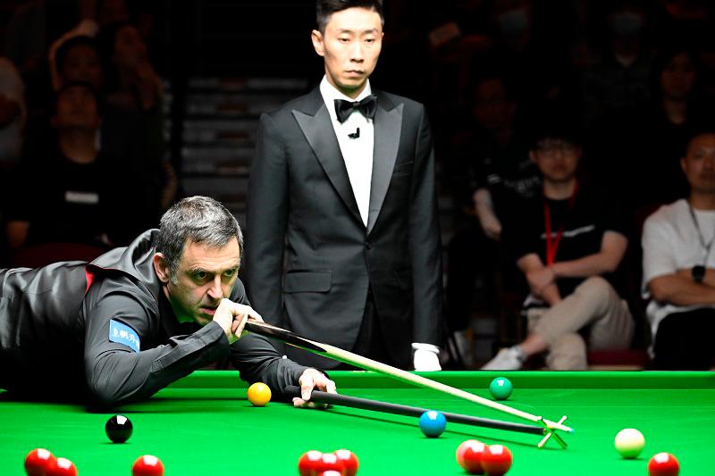 Seven-time world champion Ronnie O’Sullivan in action at the 2024 Hong Kong Snooker All-Star Challenge.