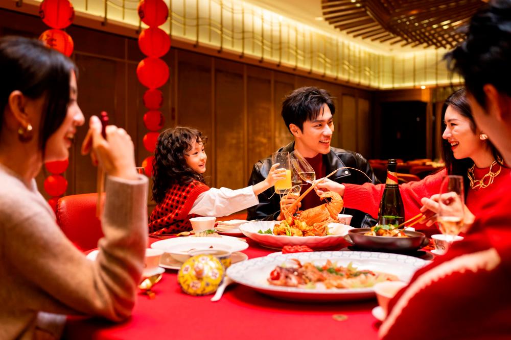 Galaxy Macau’s signature restaurants present festive delicacies that blend exquisite flavors with auspicious symbolism, thoughtfully creating “New Year blessings on every plate”.