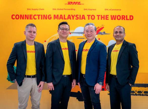 (L to R): Mario Lorenz, Managing Director for DHL Supply Chain Malaysia; Christopher Lim, Managing Director of DHL Global Forwarding Malaysia, Singapore, and Brunei; Julian Neo, Managing Director of DHL Express Malaysia and Brunei; Saurabh Kumar, Managing Director of DHL eCommerce Malaysia