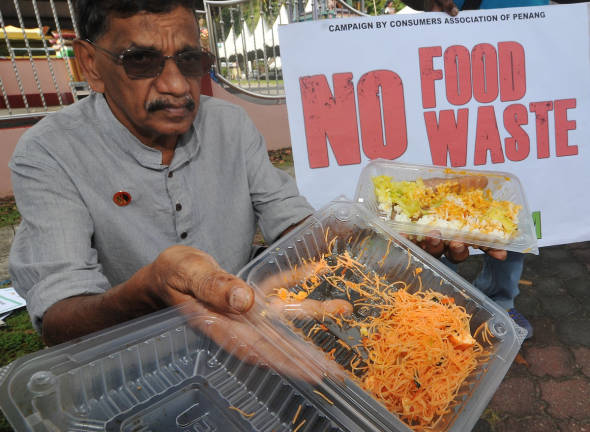 The Consumers Association of Penang (CAP) urged all Hindu devotees not to waste food during the Thaipusam celebration. 11 Jan 2019. - BERNAMA
