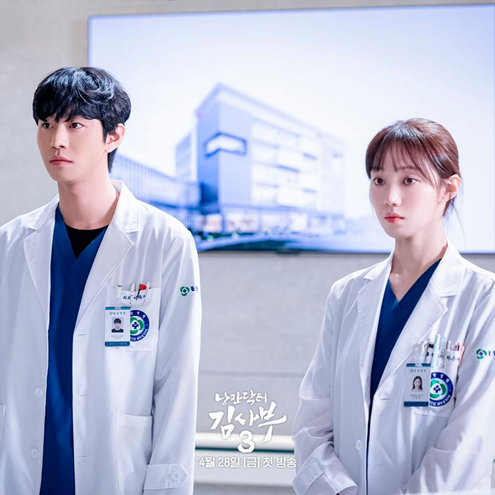 Ahn and Lee return Dr. Romantic 3. – INSTAGRAM/@sbsdrama.official $!Ahn and Lee return Dr. Romantic 3. – INSTAGRAM/@sbsdrama.official