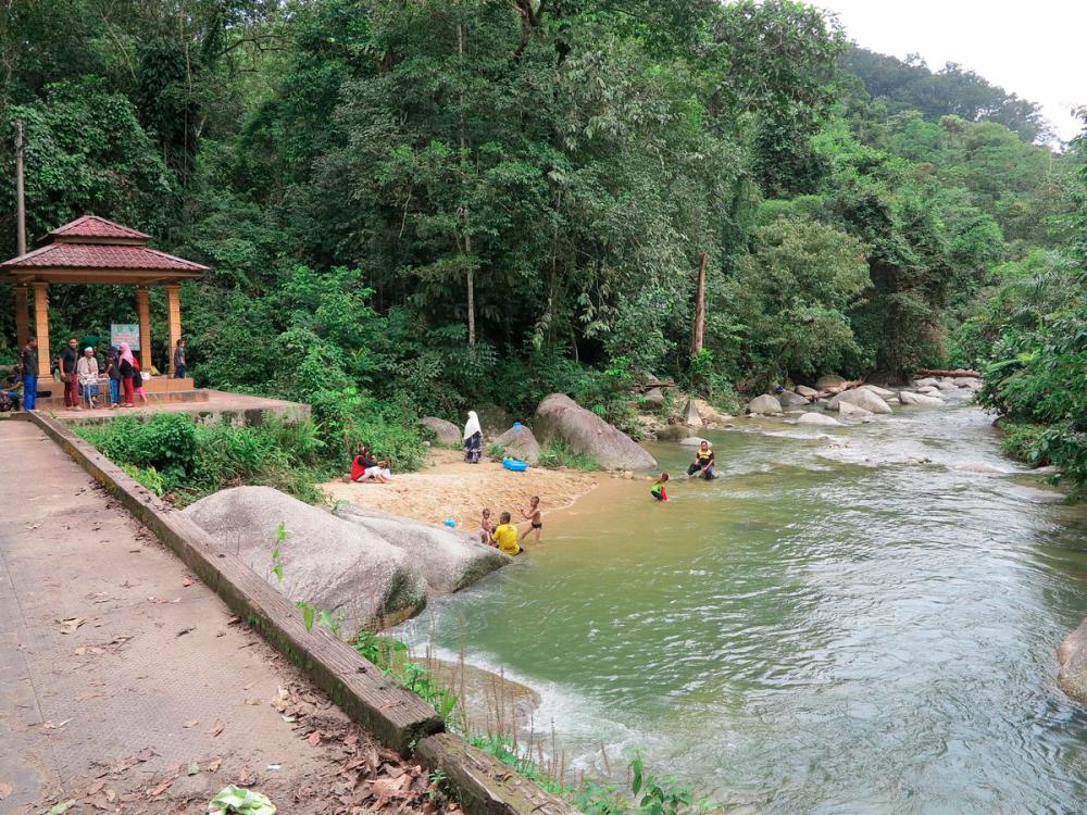 $!Burmese Pool is a large rock pool along a stream. –TRIP ADVISOR