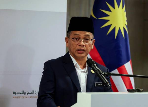Menteri di Jabatan Perdana Menteri (Hal Ehwal Agama), Datuk Dr Mohd Na’im Mokhtar. - fotoBERNAMA