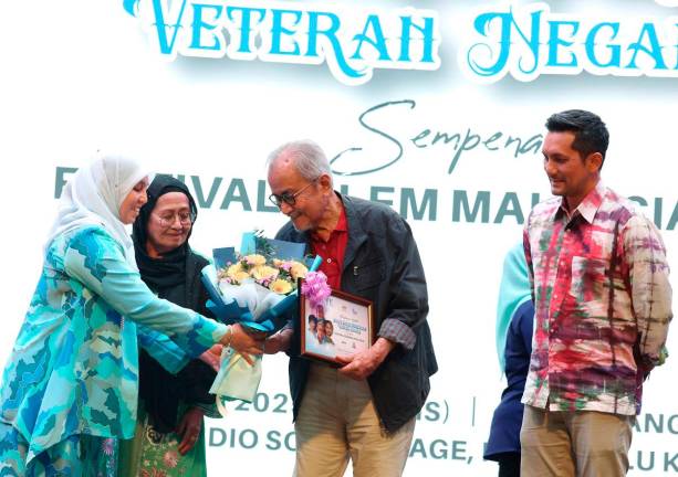 Rahim Razali simpan hasrat hasilkan filem baharu sebelum bersara