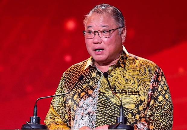 Tourism, Arts and Culture Minister Datuk Seri Tiong King Sing - BERNAMApix