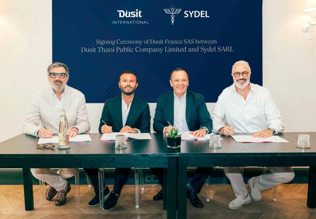 Dusit International and SYDEL formally established Dusit France at a signing ceremony held in Paris. Pictured (from left): Mr Donatien Carratier, Head of Dusit France; Mr Jordan Elbaz, Partner, SYDEL; Mr Gilles Cretallaz, Chief Operating Officer, Dusit International; and Mr David Elgrably, Partner, SYDEL.