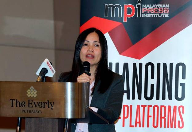 Communications Deputy Minister Teo Nie Ching. - BERNAMApix