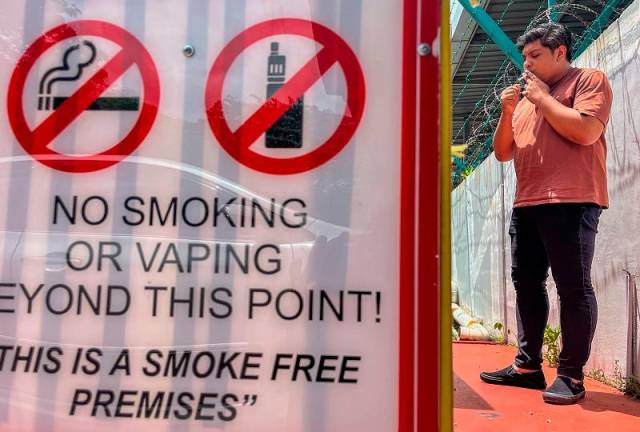 Human rights advocate suggests having designated smoking areas rather than imposing a complete ban that disrupts social habits. – AMIRUL SYAFIQ/THESUN