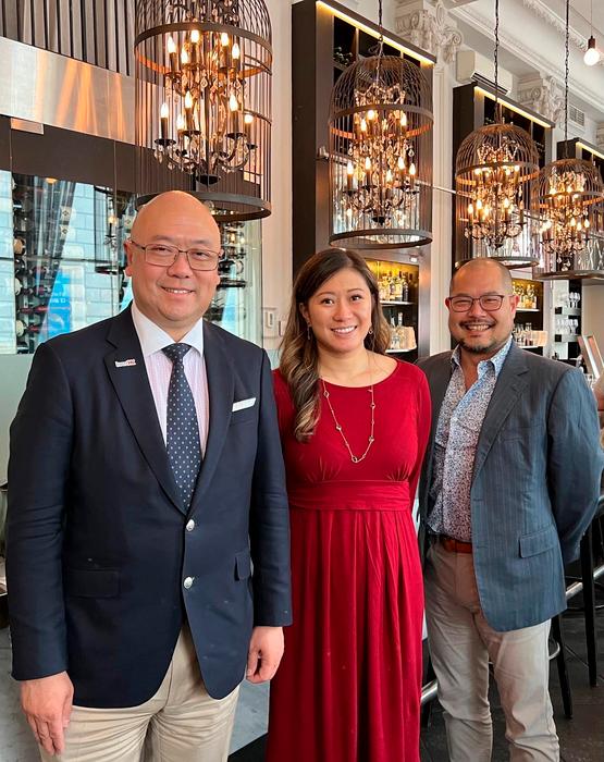 Associate Director-General of Investment Promotion at Invest Hong Kong (InvestHK) Mr Charles Ng today (June 14) concluded his visit to Canada. Photo shows Mr Ng (left); Partner at DS Avocats and Honorary Secretary of the Federation of Hong Kong Business Associations Worldwide, Ms Cindy Ho (centre), and the Head of Business and Talent Attraction/Investment Promotion at InvestHK’s Toronto Office, Mr Christopher Chen (right).