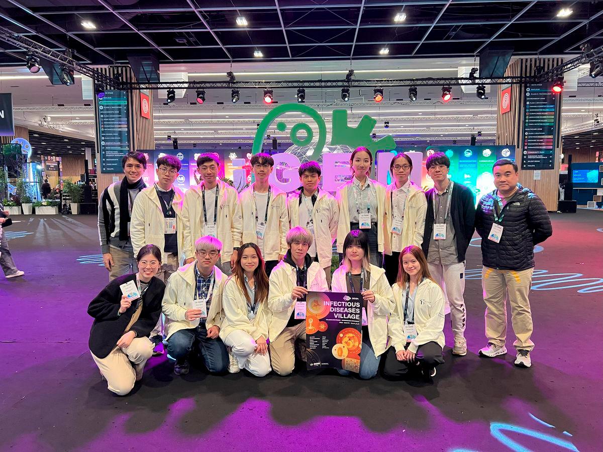The CUHK iGEM Team celebrates their Gold Medal achievement with project “ResiSense” at the Grand Jamboree in Paris (September 2024). Team member Michelle LEE (first from right, first row) represents the university’s Biomedical Engineering programme.