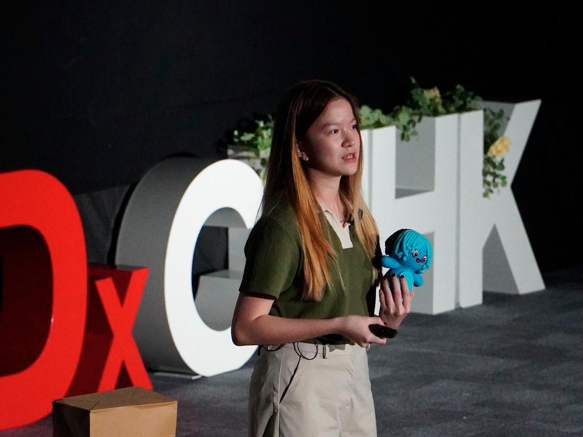 $!Michelle LEE, a third-year Biomedical Engineering student at CUHK, presents her Gold Medal-winning iGEM research project “ResiSense” at TEDxCUHK (Summer 2025).