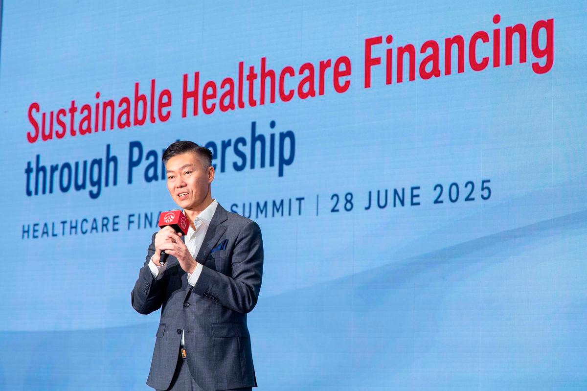 Caption: Alger Fung, Chief Executive Officer of AIA Hong Kong & Macau, delivers the opening address, highlighting the importance of collaboration across sectors to build a more inclusive and sustainable healthcare system for the community and future generations. $!Caption: Alger Fung, Chief Executive Officer of AIA Hong Kong & Macau, delivers the opening address, highlighting the importance of collaboration across sectors to build a more inclusive and sustainable healthcare system for the community and future generations.