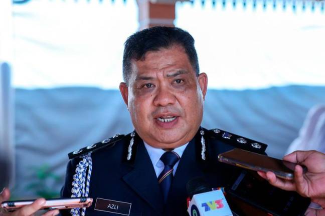 Ketua Polis Daerah Kuala Terengganu, ACP Azli Mohd Noor. – fotoBERNAMA