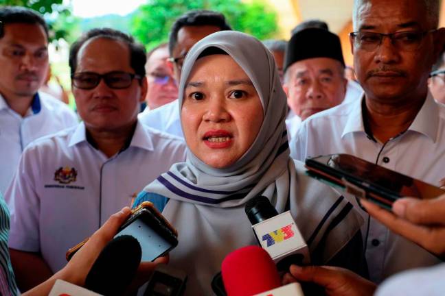 Fadhlina Sidek - BERNAMA