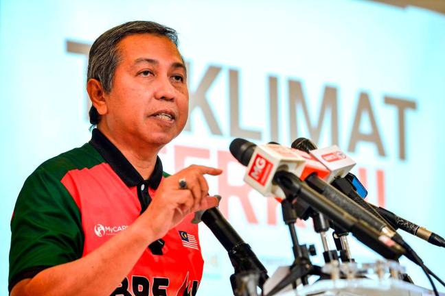 Ketua Pegawai Eksekutif Humanitarian Care Malaysia (MyCare), Kamarul Zaman Shaharul Anwar pada sidang media perkembangan terkini pelayaran kapal Conscience ke Gaza misi di bawah Freedom Flotilla Coalition hari ini - fotoBERNAMA