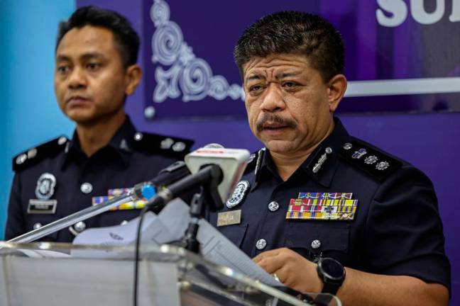 Subang Jaya police chief, ACP Wan Azlan Wan Mamat. - BERNAMApix