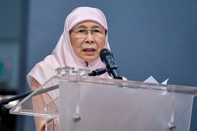Datuk Seri Dr Wan Azizah Wan Ismail - BERNAMApix