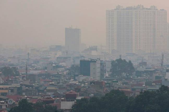 A view shows the city amid air pollution in Hanoi, Vietnam, January 22, 2025. - REUTERS/Athit Perawongmetha