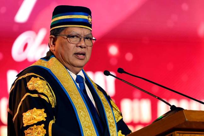 Yang Dipertua Dewan Rakyat, Tan Sri Johari Abdul. - fotoBERNAMA