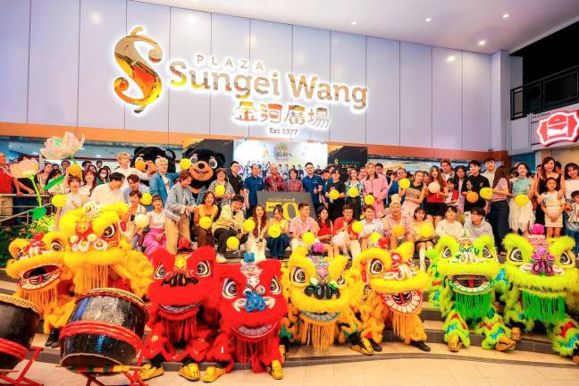 Thousands light up Bukit Bintang at Sungei Wang Plaza