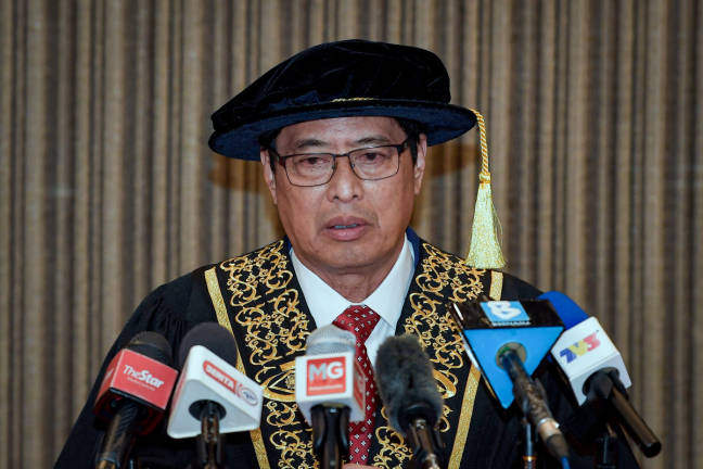 Tan Sri Azam Baki, Chief Commissioner of the Malaysian Anti-Corruption Commission (MACC), addressed the media following the Convocation Ceremony of the MACC’s Certified Law Enforcement Programme at Bangi Avenue Convention Centre today. - BERNAMApix