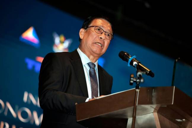 Minister of Utility and Telecommunication Sarawak, Datuk Seri Julaihi Narawi. - BERNAMAPIX