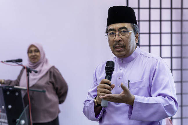 Plantation and Commodities Minister Datuk Seri Johari Abdul Ghani. - BERNAMA