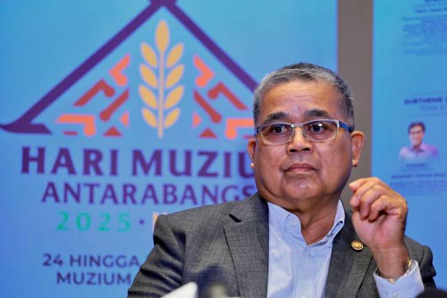 National Unity Minister Datuk Aaron Ago Dagang - BERNAMApix