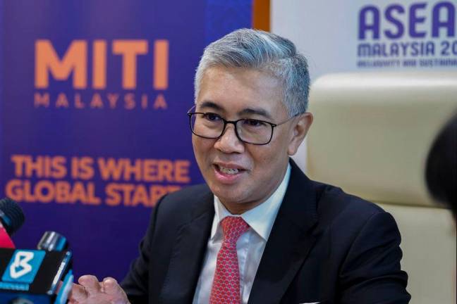Minister of Investment, Trade and Industry Tengku Datuk Seri Zafrul Abdul Aziz - BERNAMApix