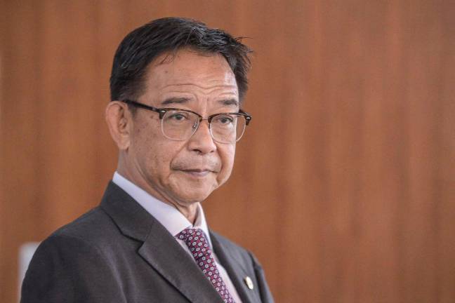 Datuk Seri Abdul Karim Rahman Hamzah - theSunpix