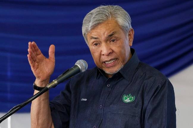 Timbalan Perdana Menteri, Datuk Seri Dr Ahmad Zahid Hamidi. - fotoBERNAMA