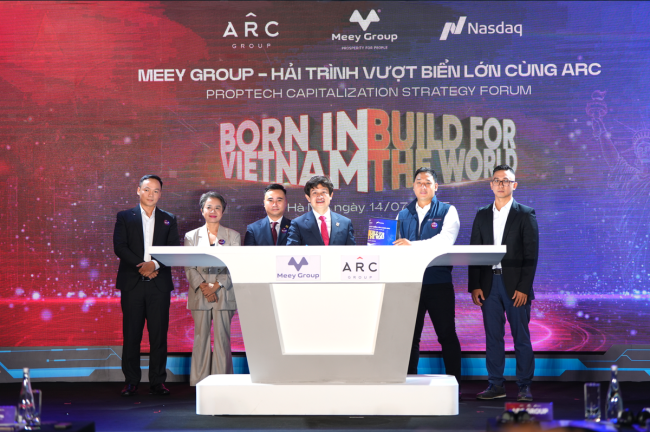 The ceremony for official signing of a comprehensive strategic cooperation agreement between Meey Group and ARC Group, July 14, 2025. Photo: Meey Group.