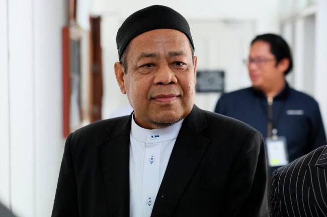 Former Kemaman Member of Parliament, Che Alias Hamid. - BERNAMApix