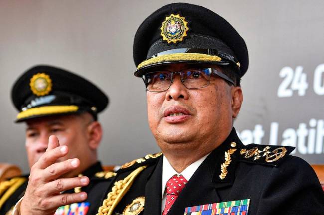Tan Sri Azam Baki - fotoBERNAMA